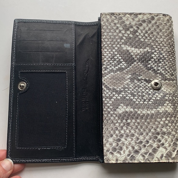 Snakeskin wallet - Picture 6 of 9
